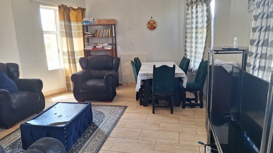 2 Bedroom Property for Sale in Port Elizabeth Central Eastern Cape